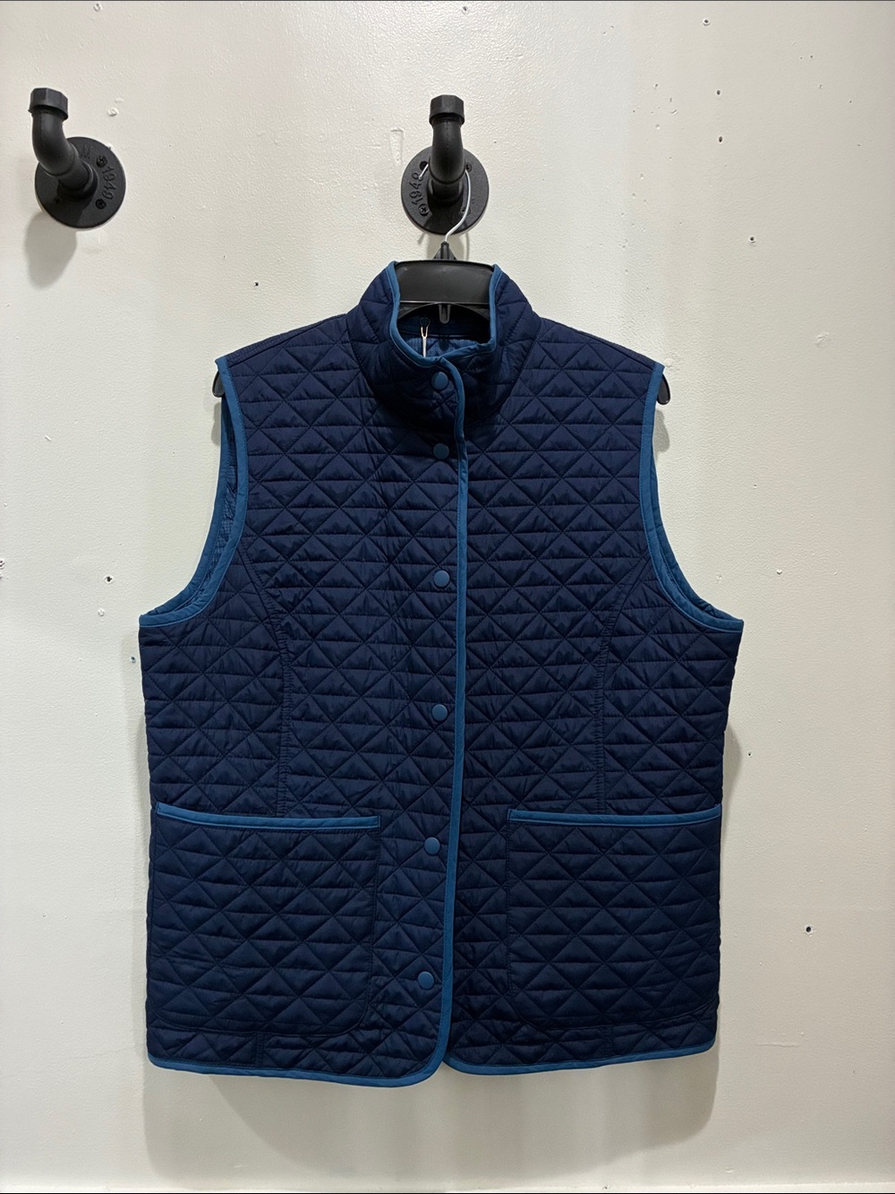 Men's Quilted Sleeveless Vest in Navy with Contrast Trim